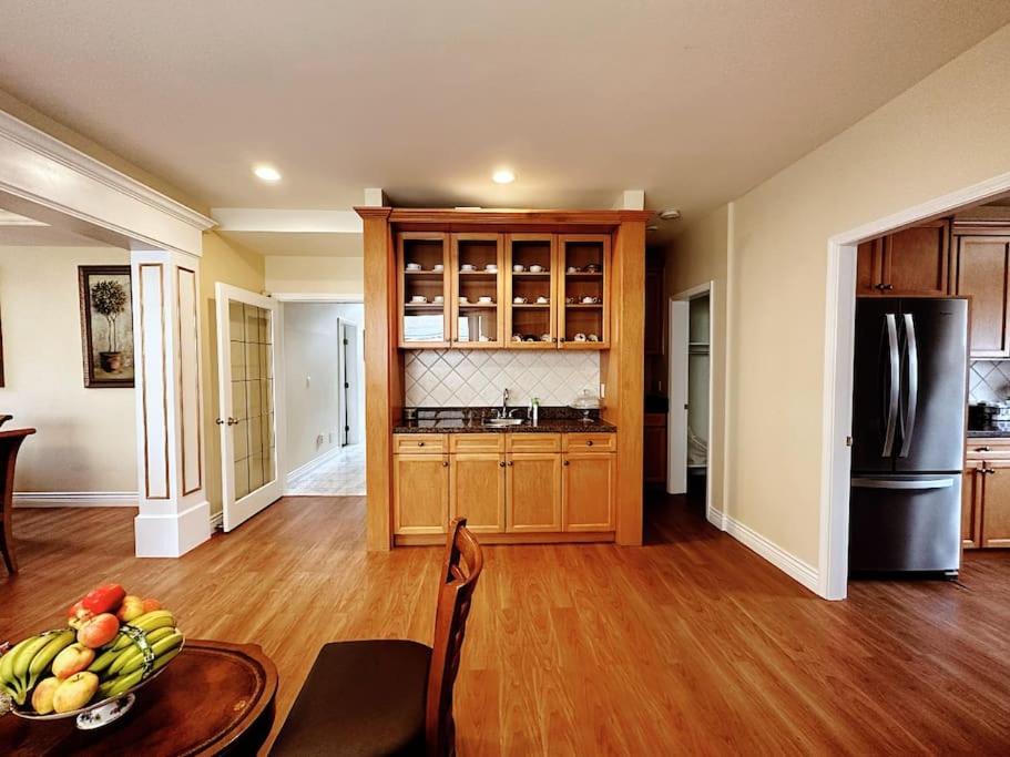 Super Cosy 8Bed & 6Bath In Vancouver Heart Near To Airport And Downtown Εξωτερικό φωτογραφία