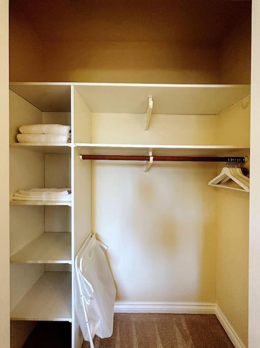 Super Cosy 8Bed & 6Bath In Vancouver Heart Near To Airport And Downtown Εξωτερικό φωτογραφία