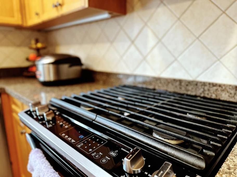 Super Cosy 8Bed & 6Bath In Vancouver Heart Near To Airport And Downtown Εξωτερικό φωτογραφία