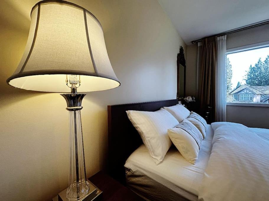 Super Cosy 8Bed & 6Bath In Vancouver Heart Near To Airport And Downtown Εξωτερικό φωτογραφία