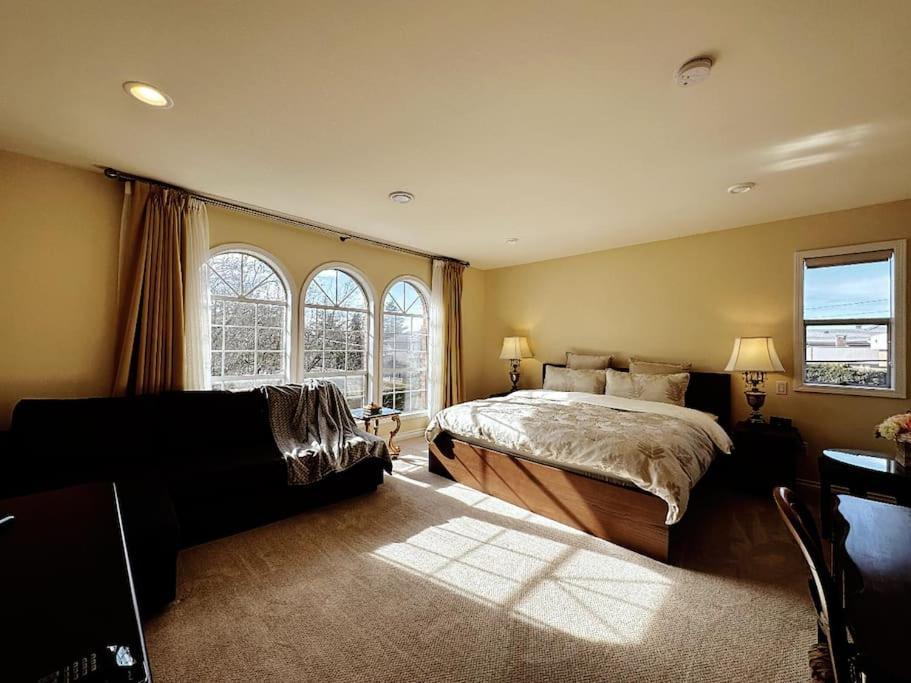 Super Cosy 8Bed & 6Bath In Vancouver Heart Near To Airport And Downtown Εξωτερικό φωτογραφία