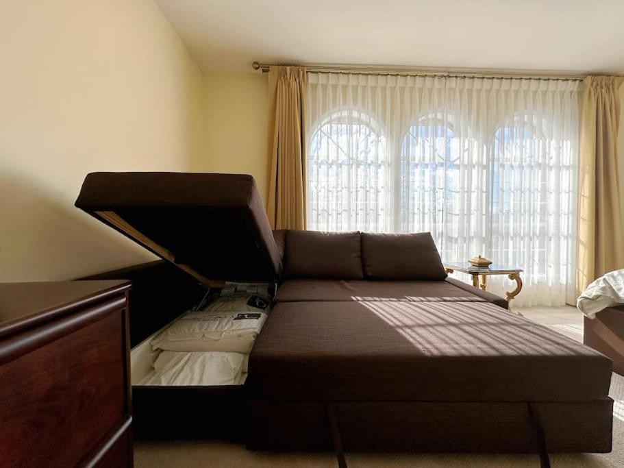 Super Cosy 8Bed & 6Bath In Vancouver Heart Near To Airport And Downtown Εξωτερικό φωτογραφία