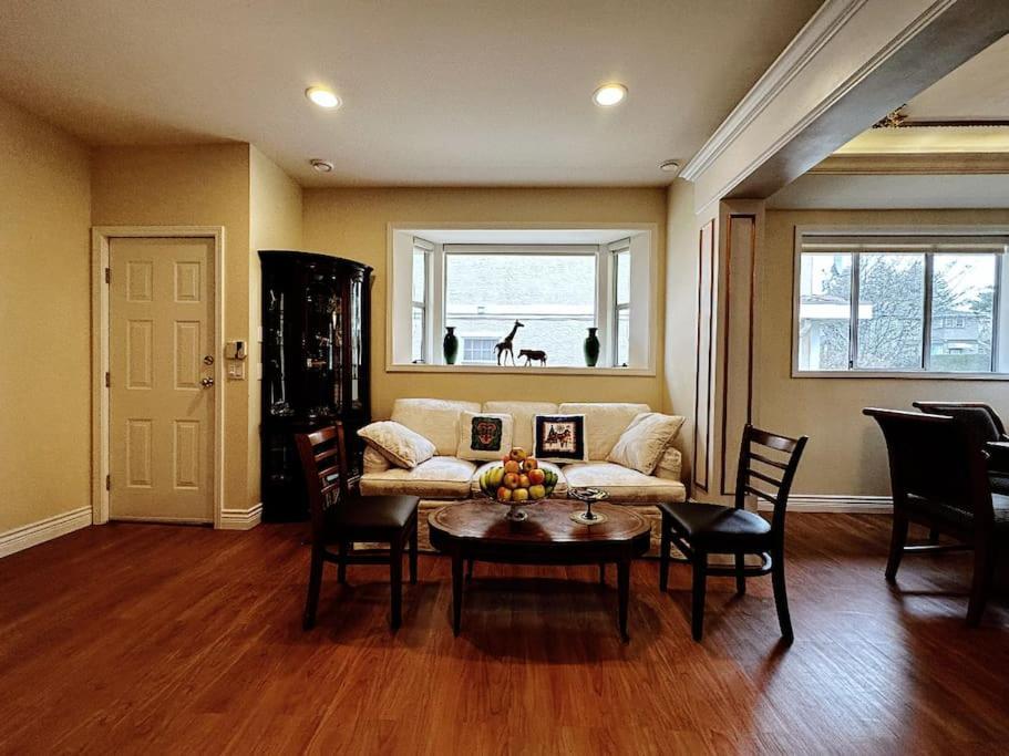 Super Cosy 8Bed & 6Bath In Vancouver Heart Near To Airport And Downtown Εξωτερικό φωτογραφία