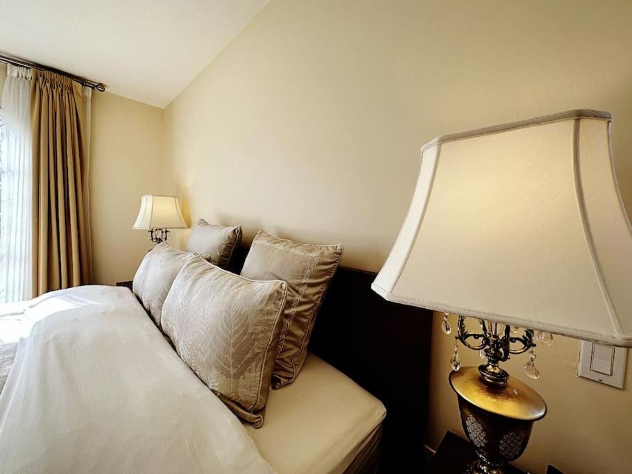 Super Cosy 8Bed & 6Bath In Vancouver Heart Near To Airport And Downtown Εξωτερικό φωτογραφία