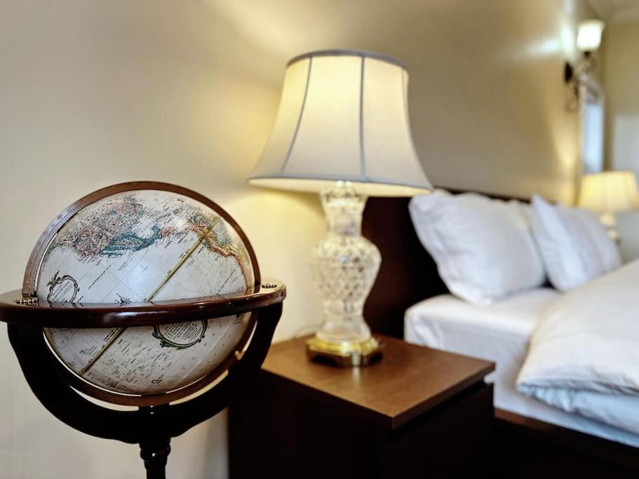 Super Cosy 8Bed & 6Bath In Vancouver Heart Near To Airport And Downtown Εξωτερικό φωτογραφία