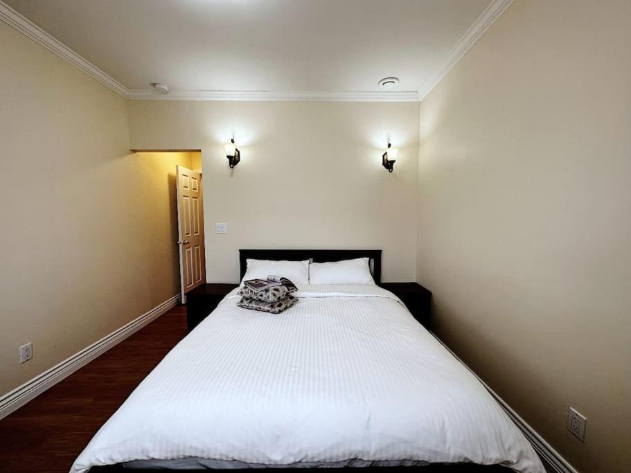 Super Cosy 8Bed & 6Bath In Vancouver Heart Near To Airport And Downtown Εξωτερικό φωτογραφία